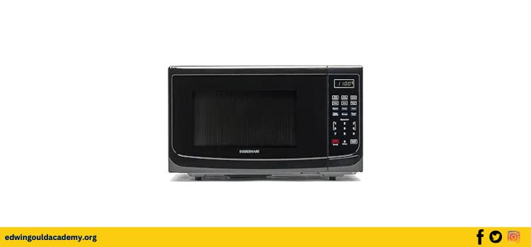 7 Farberware FM11BKA Compact Countertop Microwave Oven